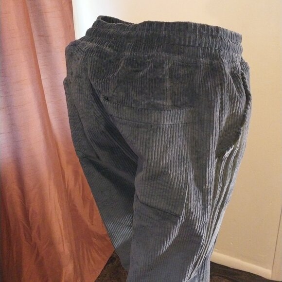 Adidas Ivy Park Halls of Ivy Corduroy Sweat Pants (HG2525) - Picture 5 of 10